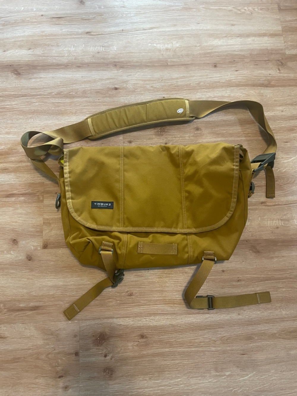 Timbuk2 Messenger Bag in Mustard Yellow